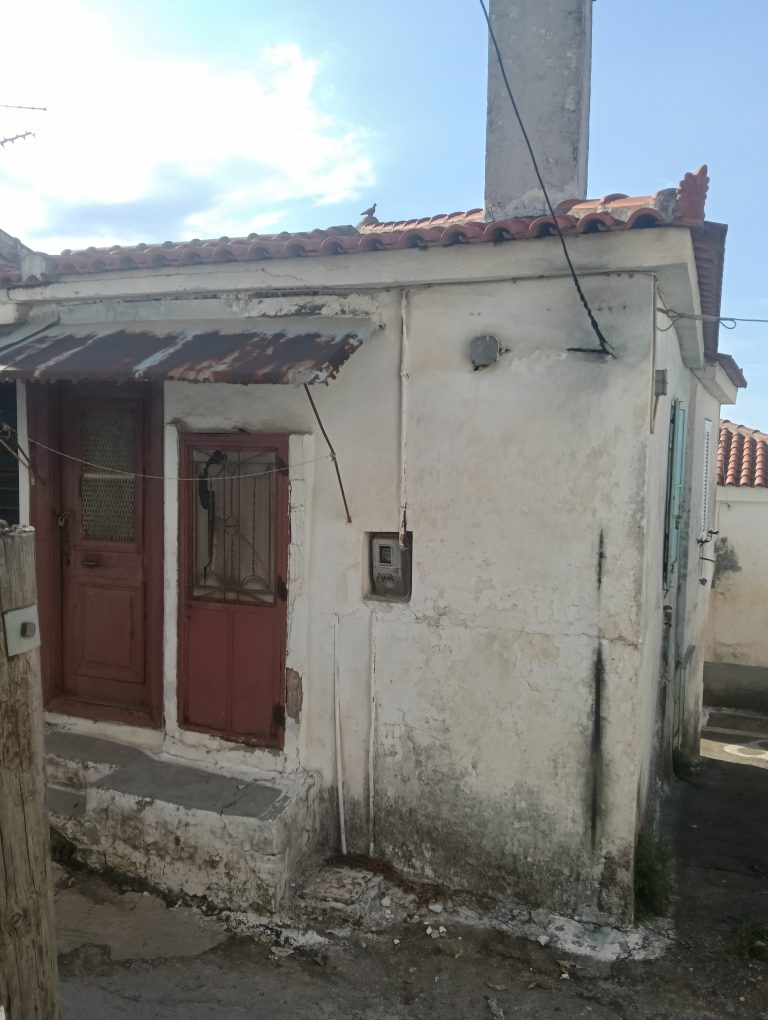 Charming Traditional Stone House in the Heart of Vourliotes